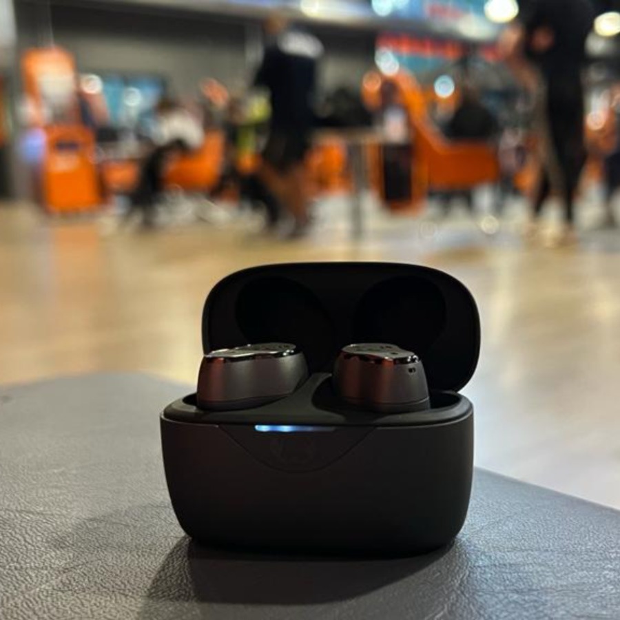 Let me take you on a workout with my Twins Elite